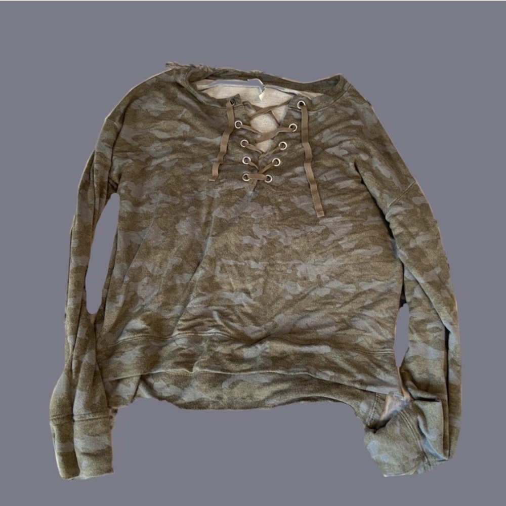CAMO LACE UP SWEATER!